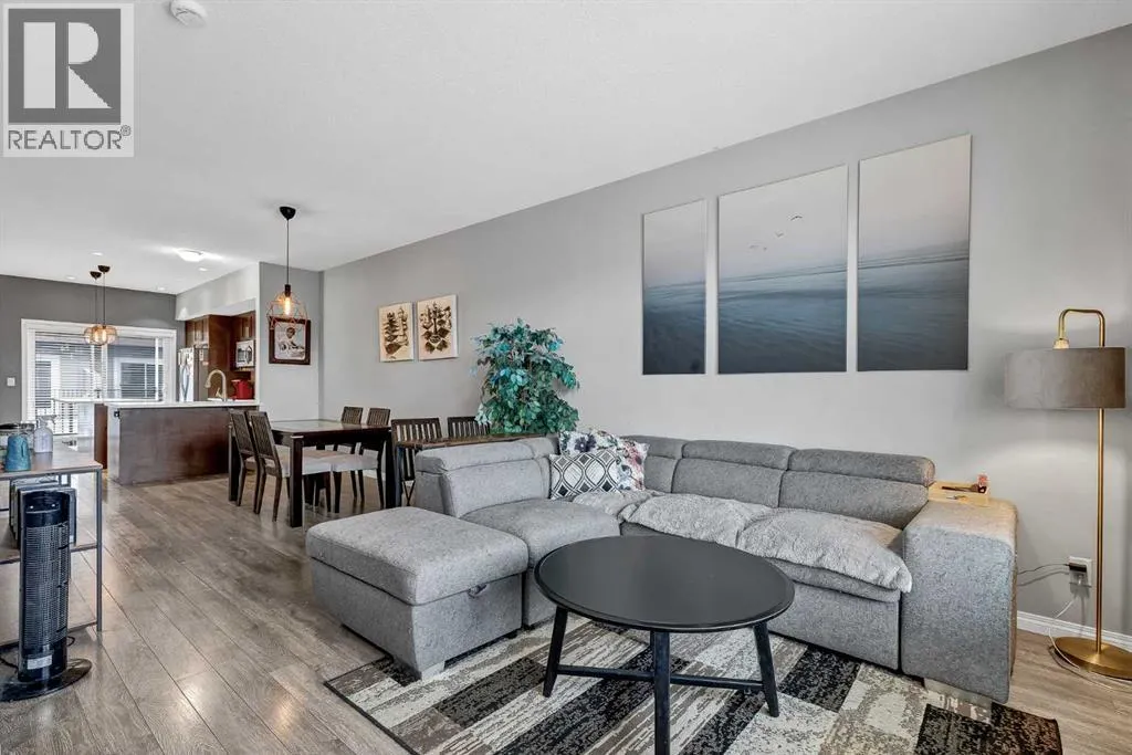 302, 280 Williamstown Close NW
