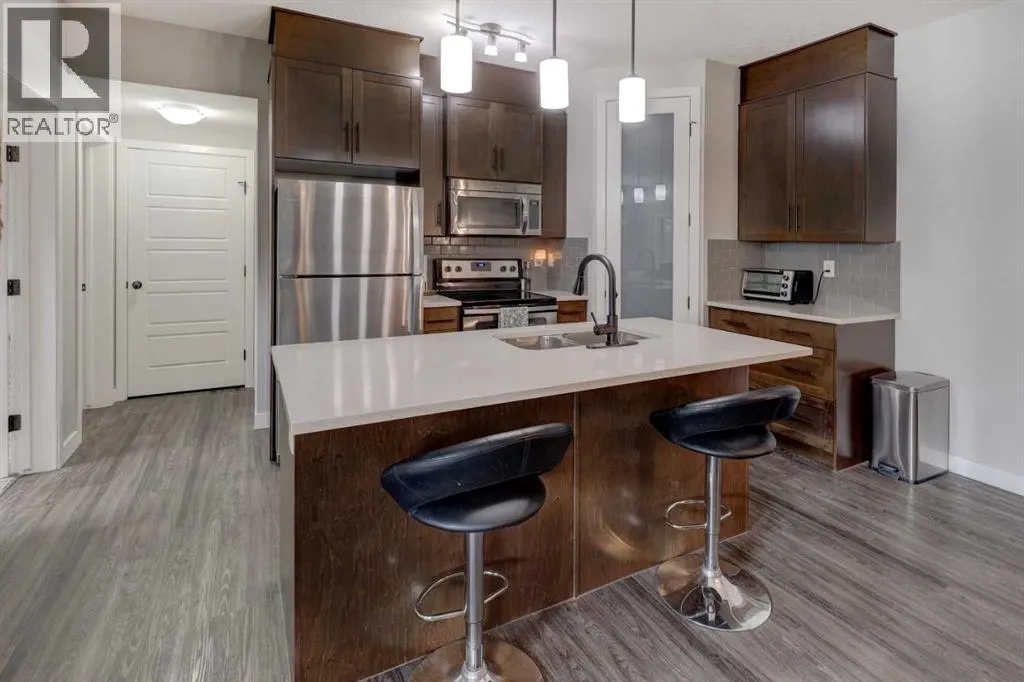 1304, 2461 Baysprings Link SW