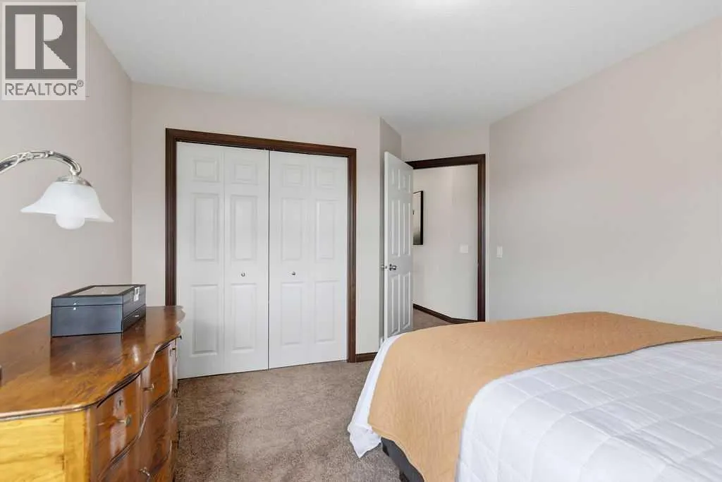 13 Cranford Gardens SE