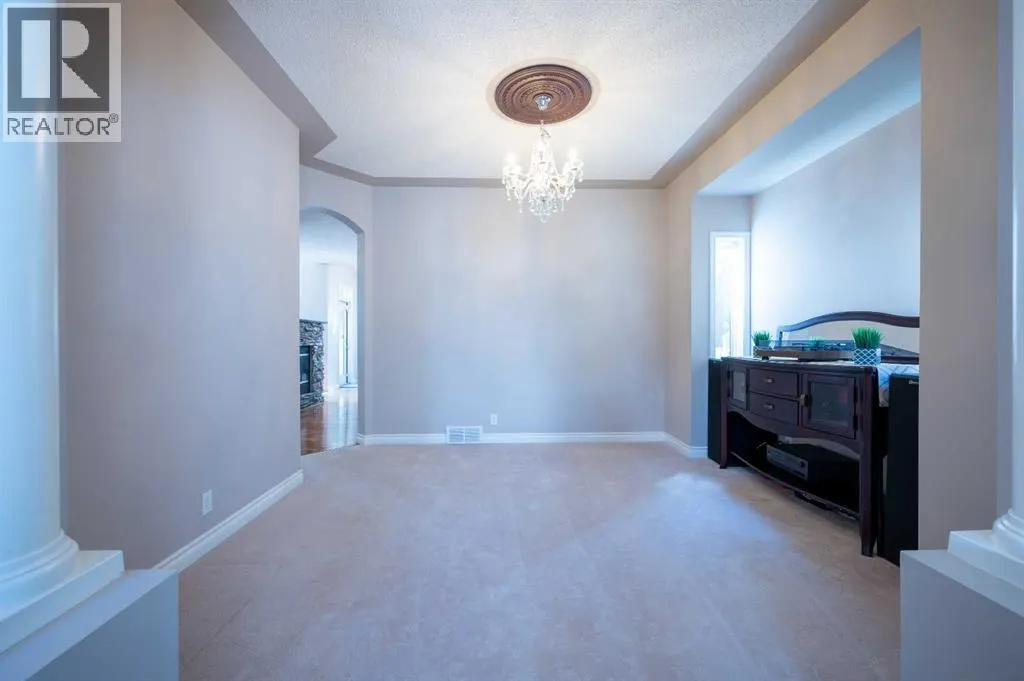 13 Cranston Drive SE