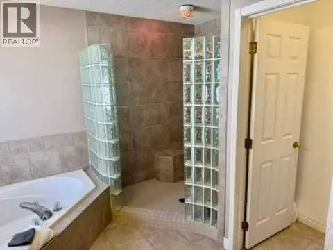 13 Cranston Drive SE