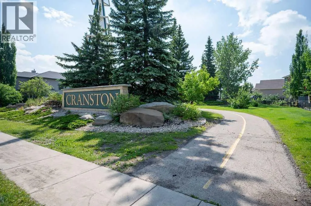 13 Cranston Drive SE