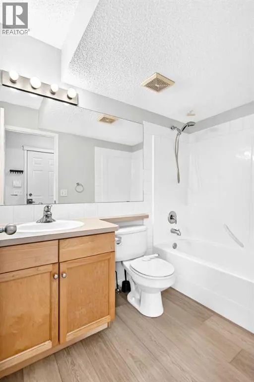 352 Copperfield Gardens SE