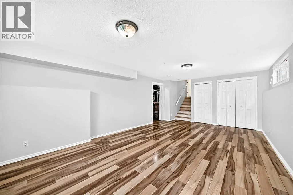 352 Copperfield Gardens SE