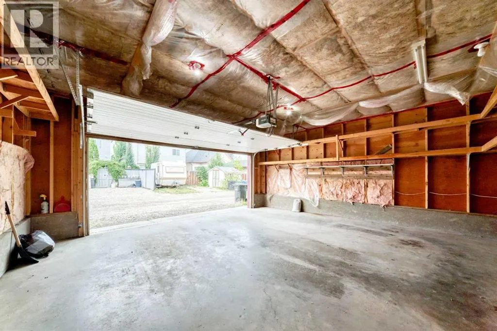 352 Copperfield Gardens SE