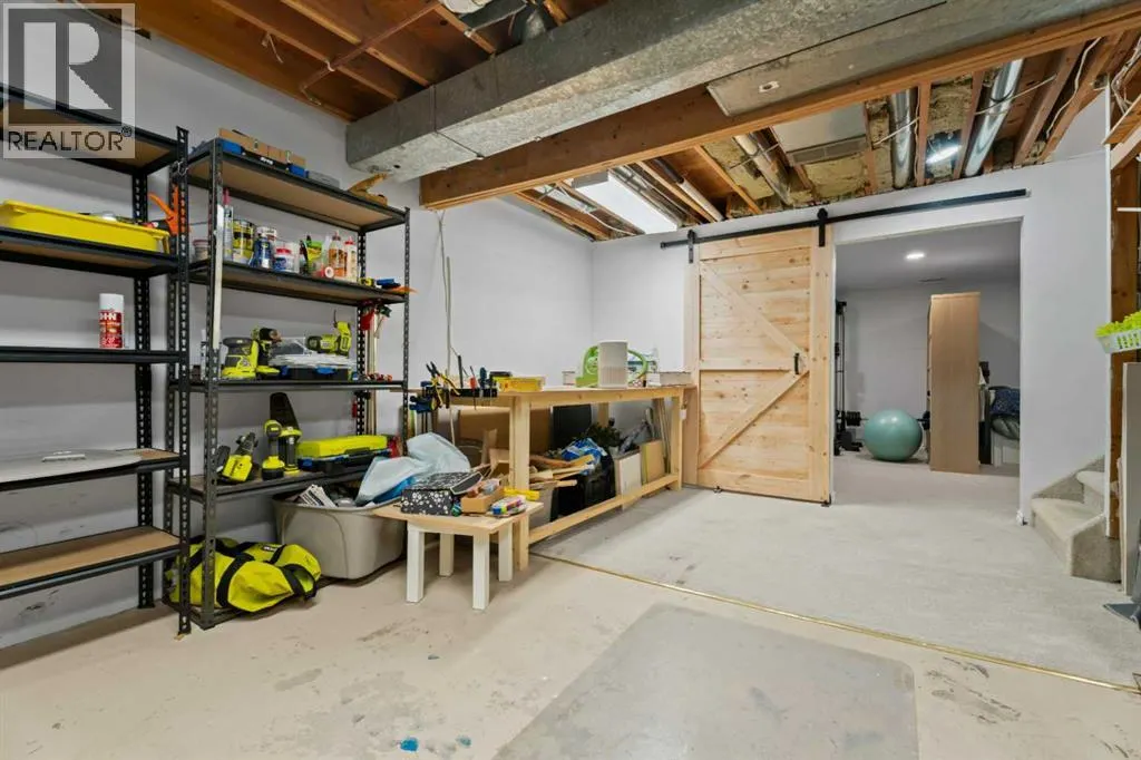 302, 9930 Bonaventure Drive SE