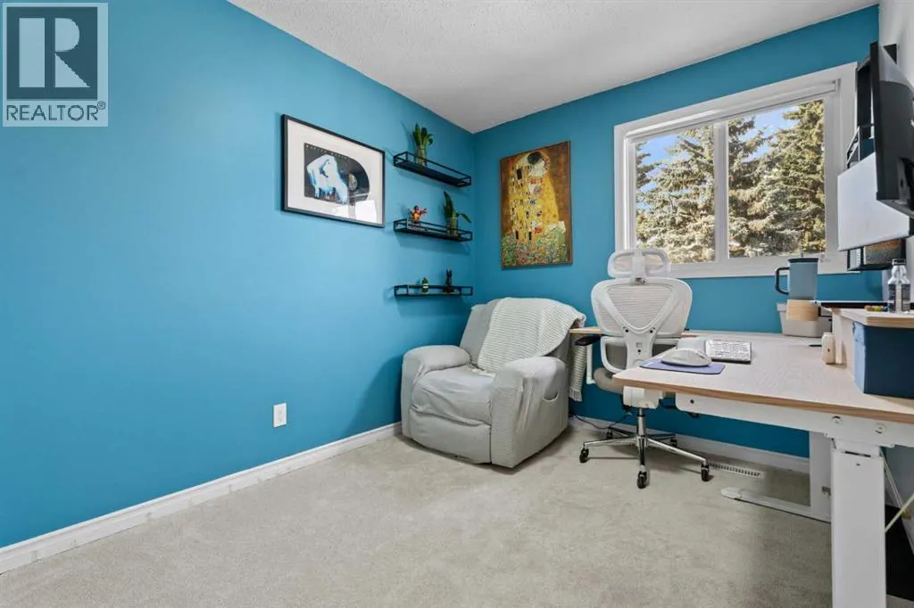 302, 9930 Bonaventure Drive SE