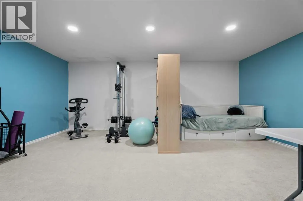 302, 9930 Bonaventure Drive SE