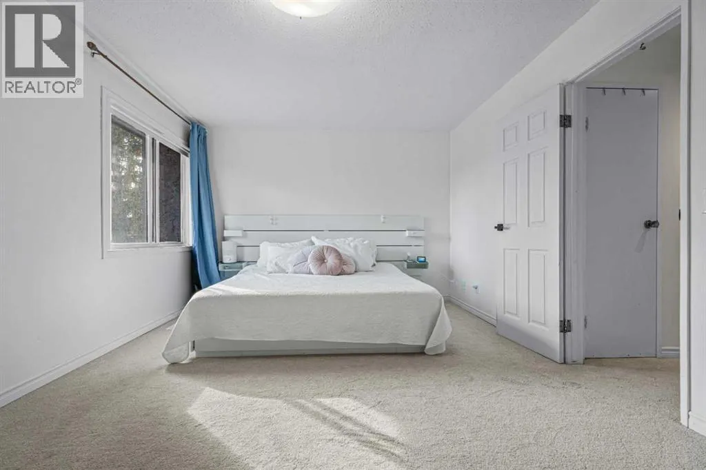 302, 9930 Bonaventure Drive SE