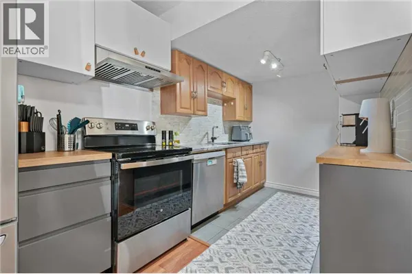 302, 9930 Bonaventure Drive SE