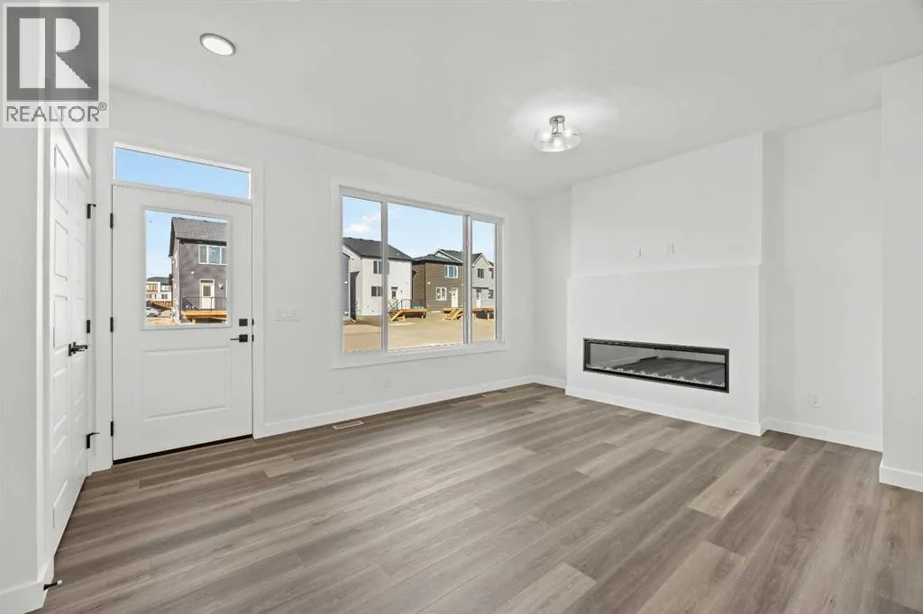 160 Snowberry Common SE