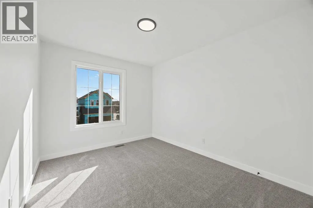 160 Snowberry Common SE