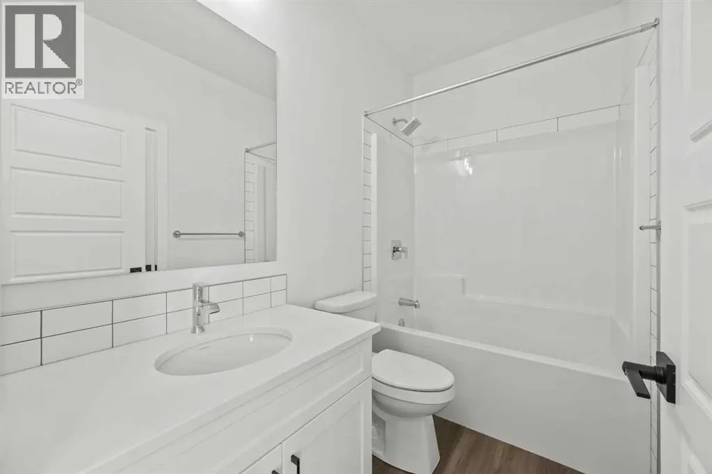 160 Snowberry Common SE