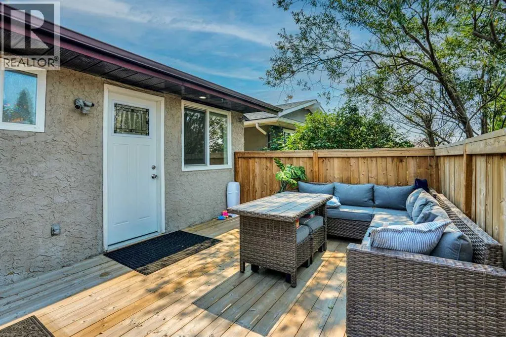 115 Abingdon Crescent NE