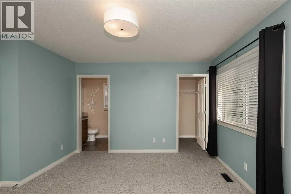 196 Eversyde Circle SW