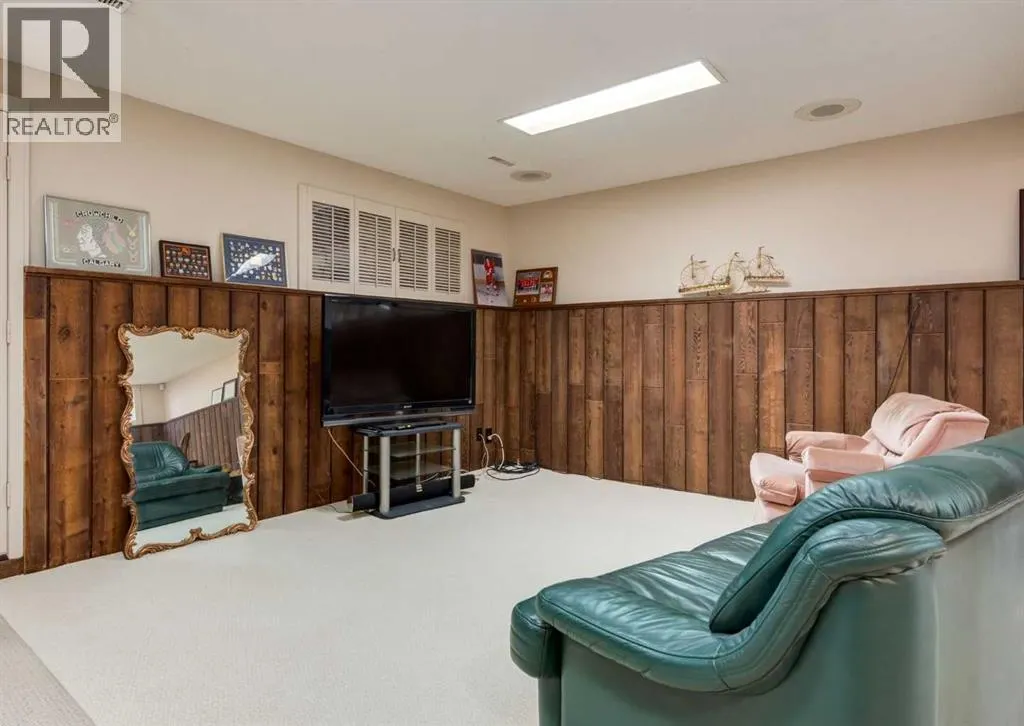 4808 Valiant Drive NW