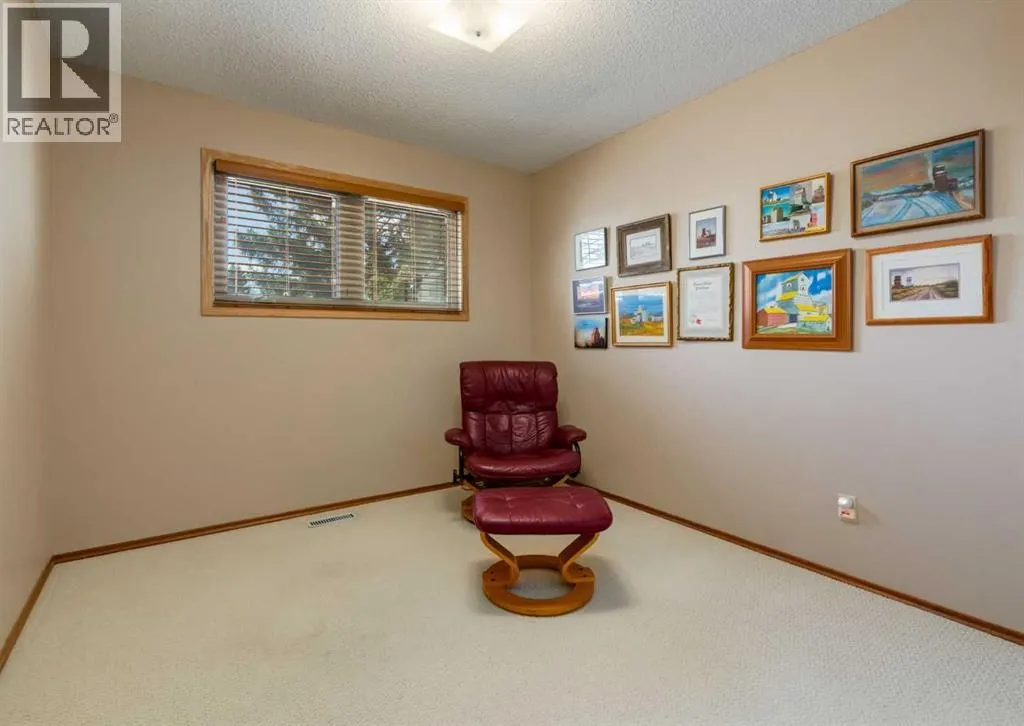 4808 Valiant Drive NW