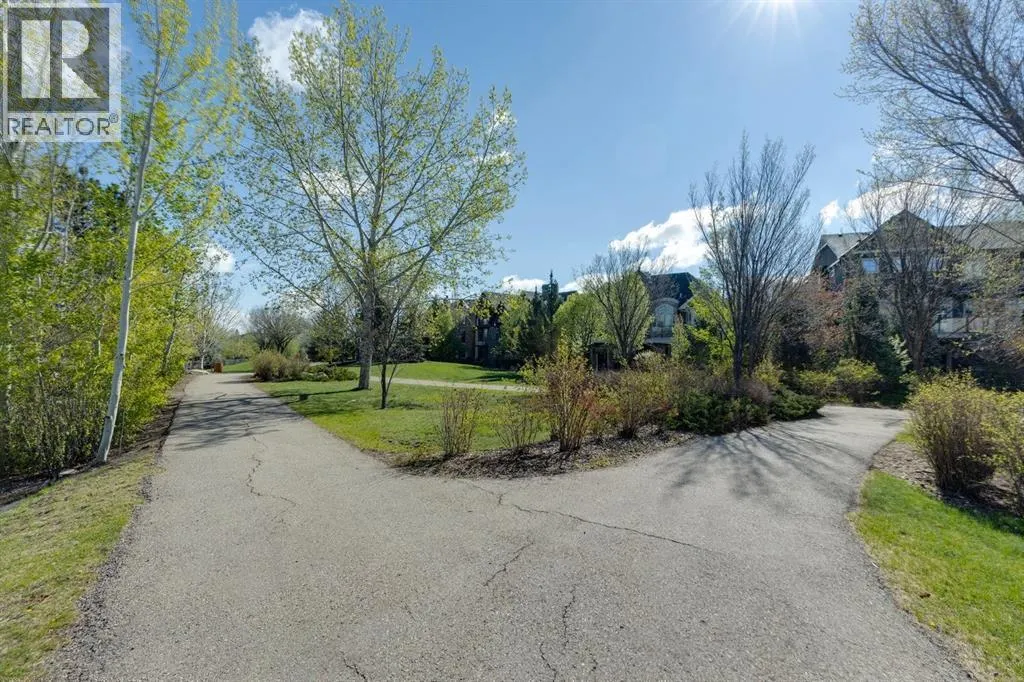 957 Coopers Drive SW