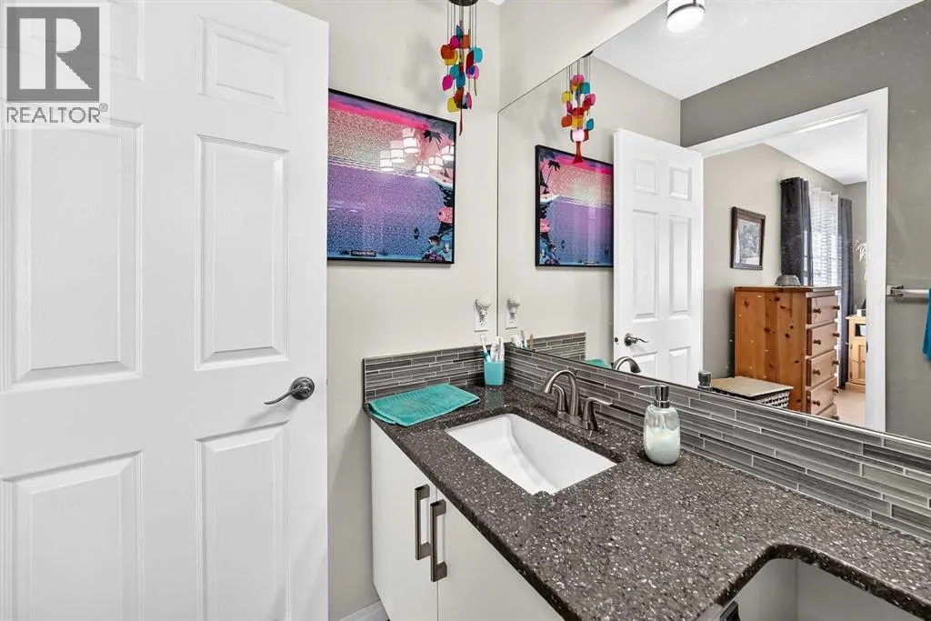 84 TUSCANY VALLEY Drive NW