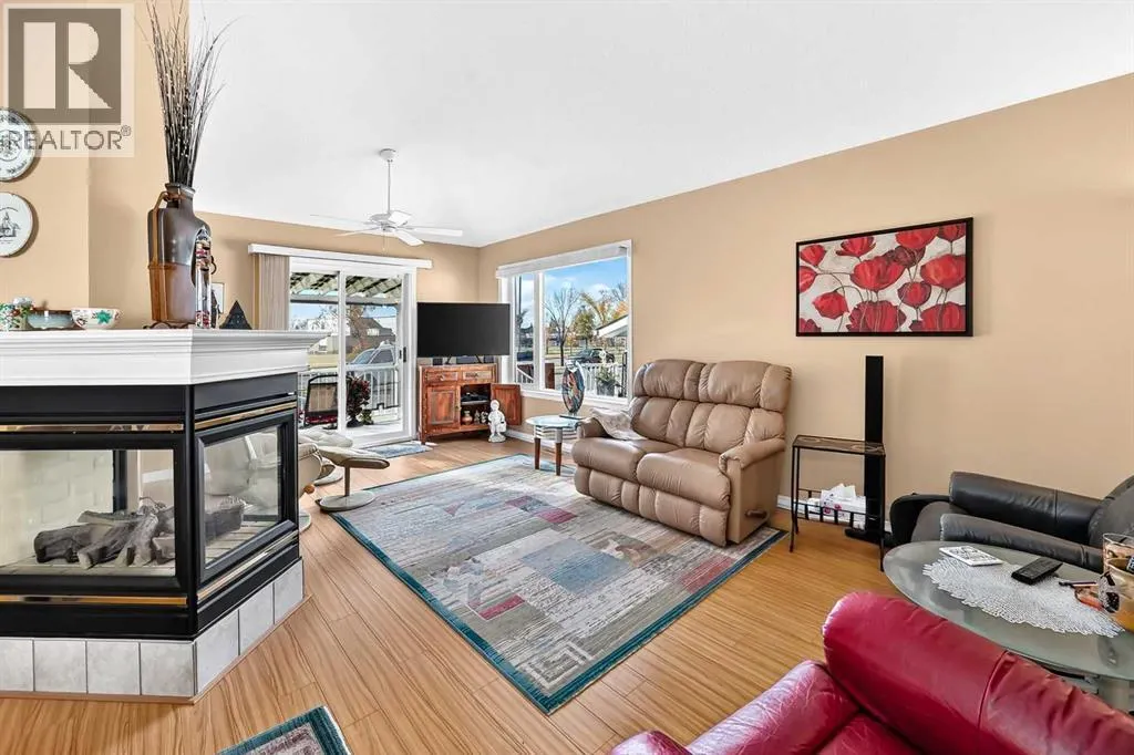 84 TUSCANY VALLEY Drive NW
