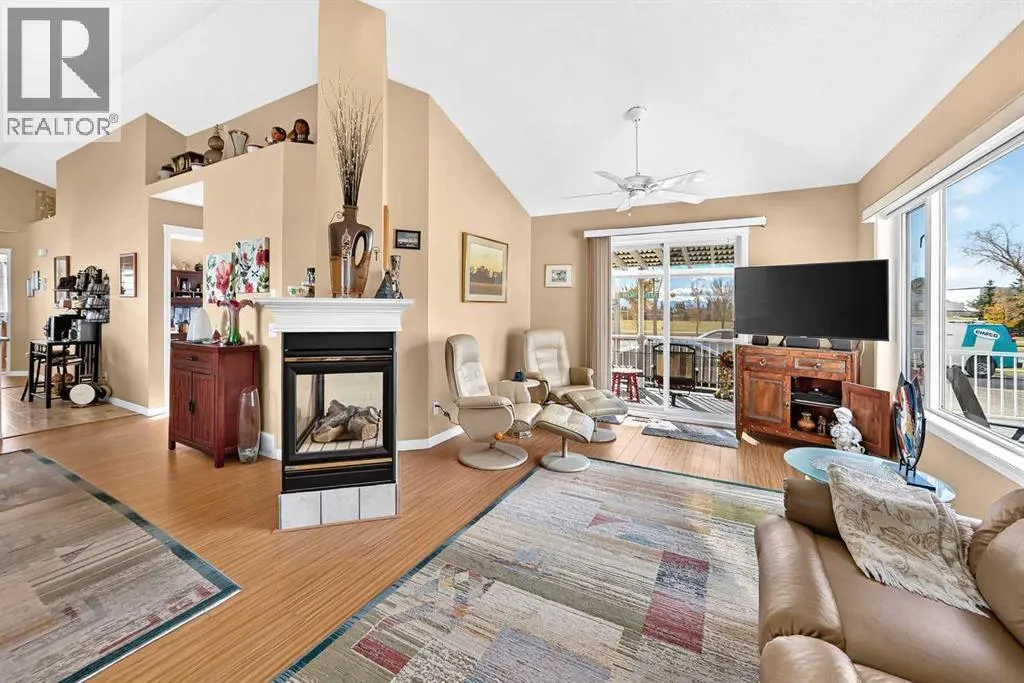 84 TUSCANY VALLEY Drive NW
