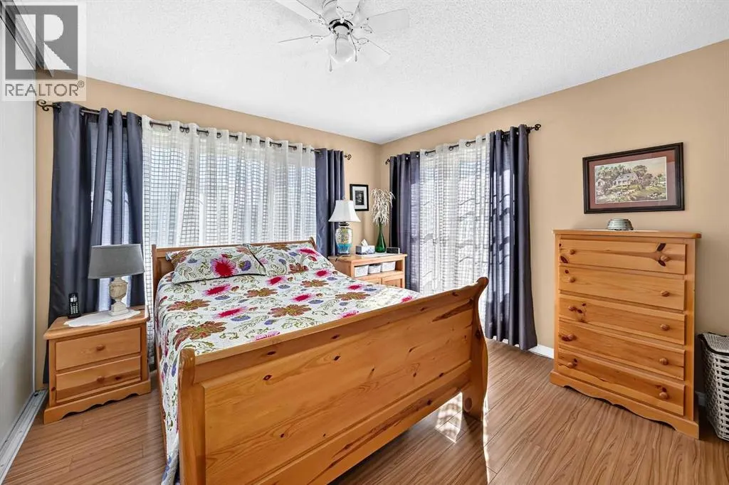 84 TUSCANY VALLEY Drive NW