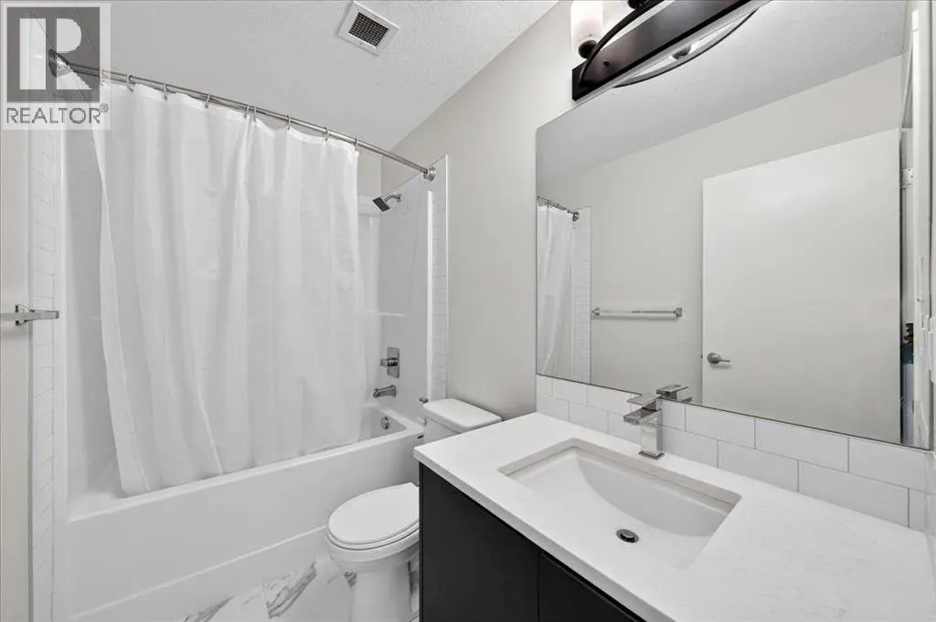 1202, 220 Seton Grove SE