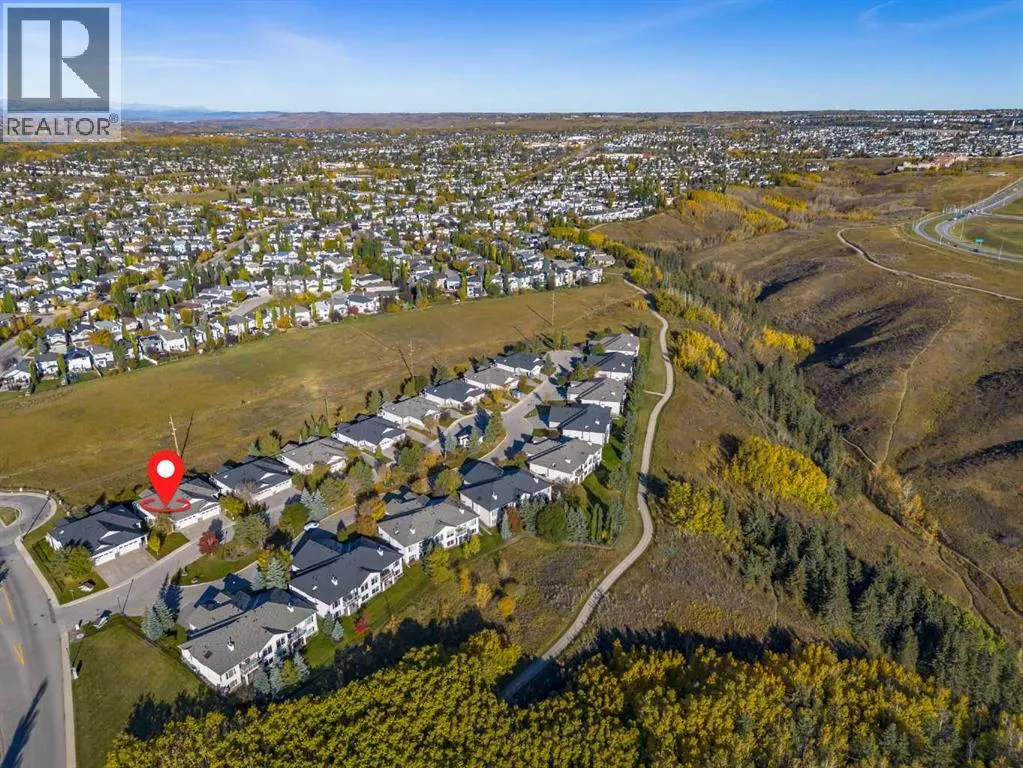 111 Tuscany Ravine Heights NW