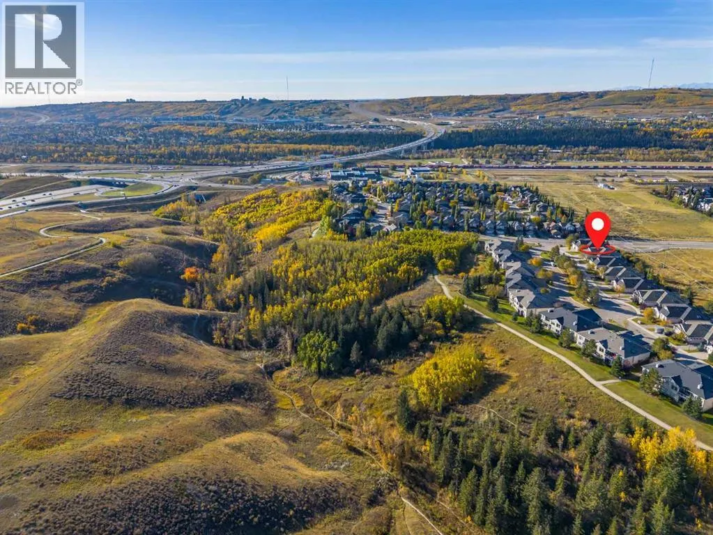 111 Tuscany Ravine Heights NW