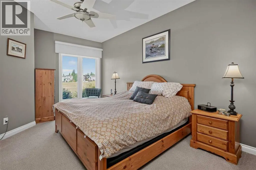 111 Tuscany Ravine Heights NW