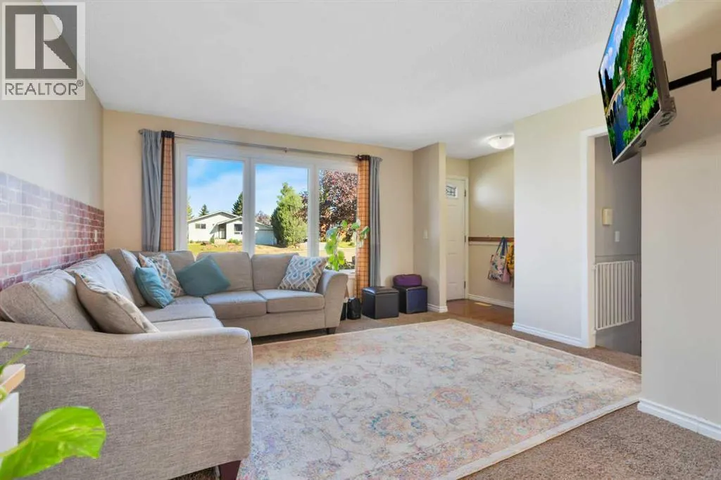 1 Mountain Place
