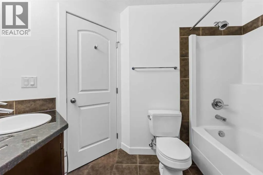 313, 15304 Bannister Road SE