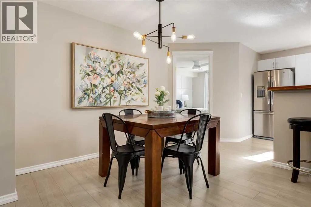 4226, 10 Prestwick Bay SE
