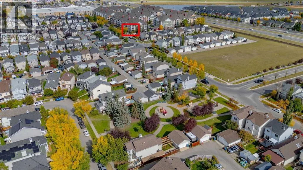 4226, 10 Prestwick Bay SE