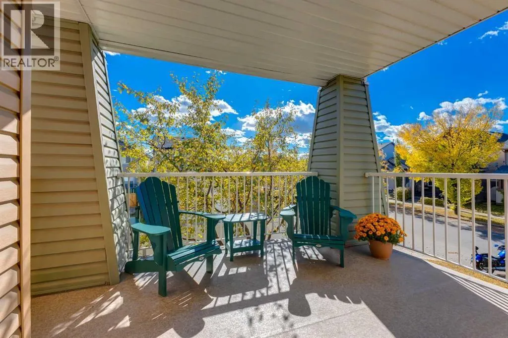 4226, 10 Prestwick Bay SE