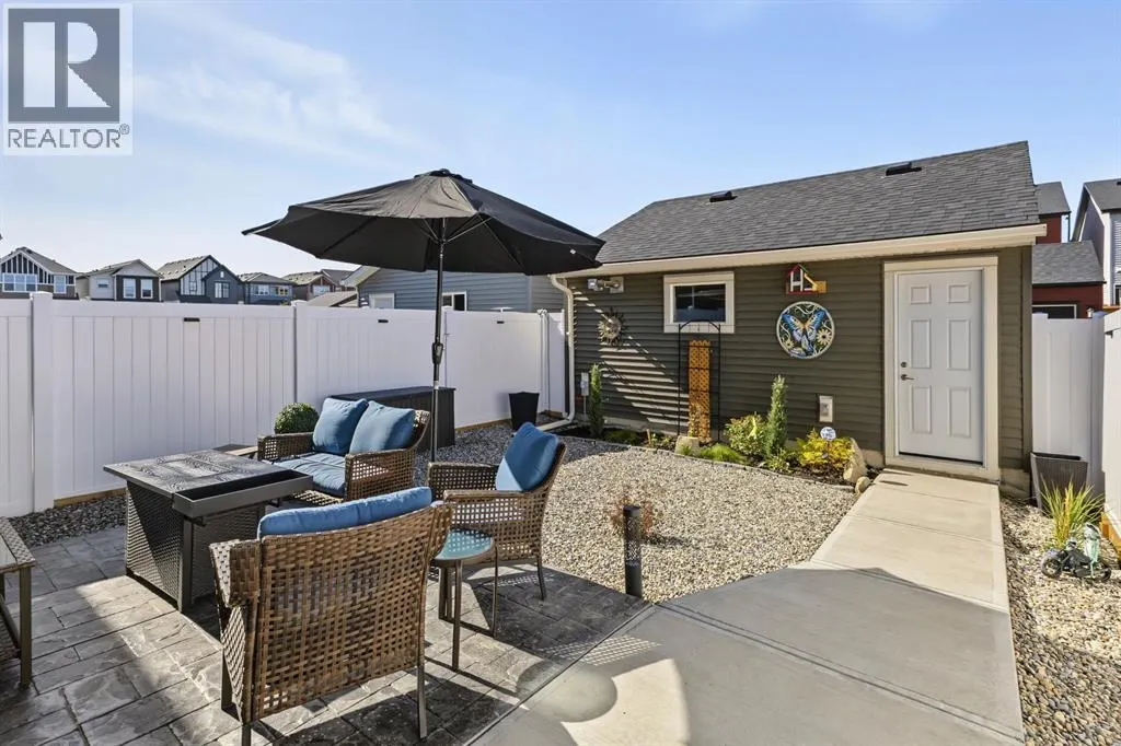 69 Cobbleridge Place SW