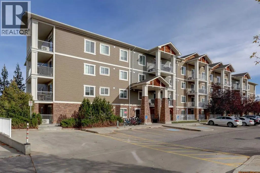 303, 406 Cranberry Park SE