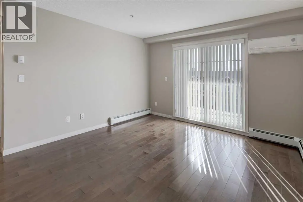 303, 406 Cranberry Park SE