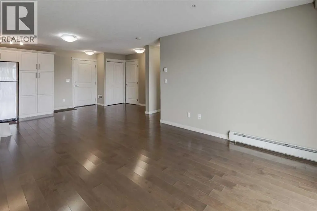 303, 406 Cranberry Park SE