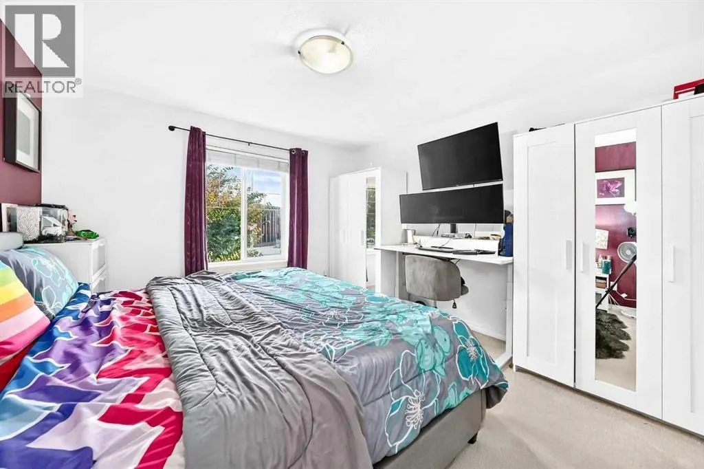 119, 100 Coopers Common SW