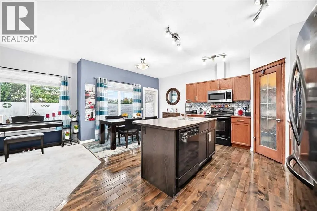 119, 100 Coopers Common SW