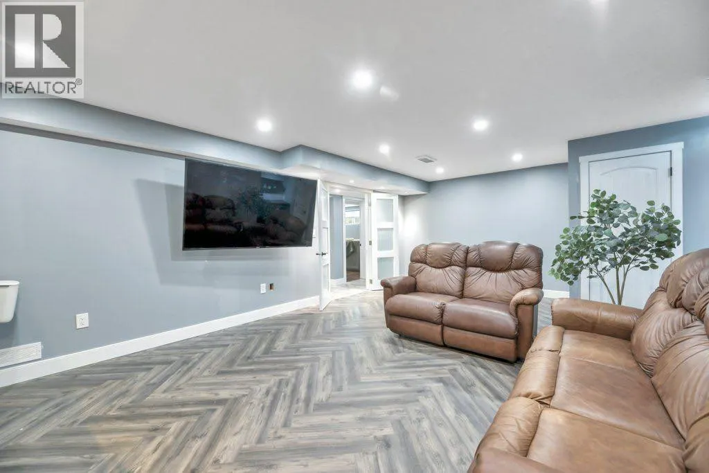 101 Hawkmere Place