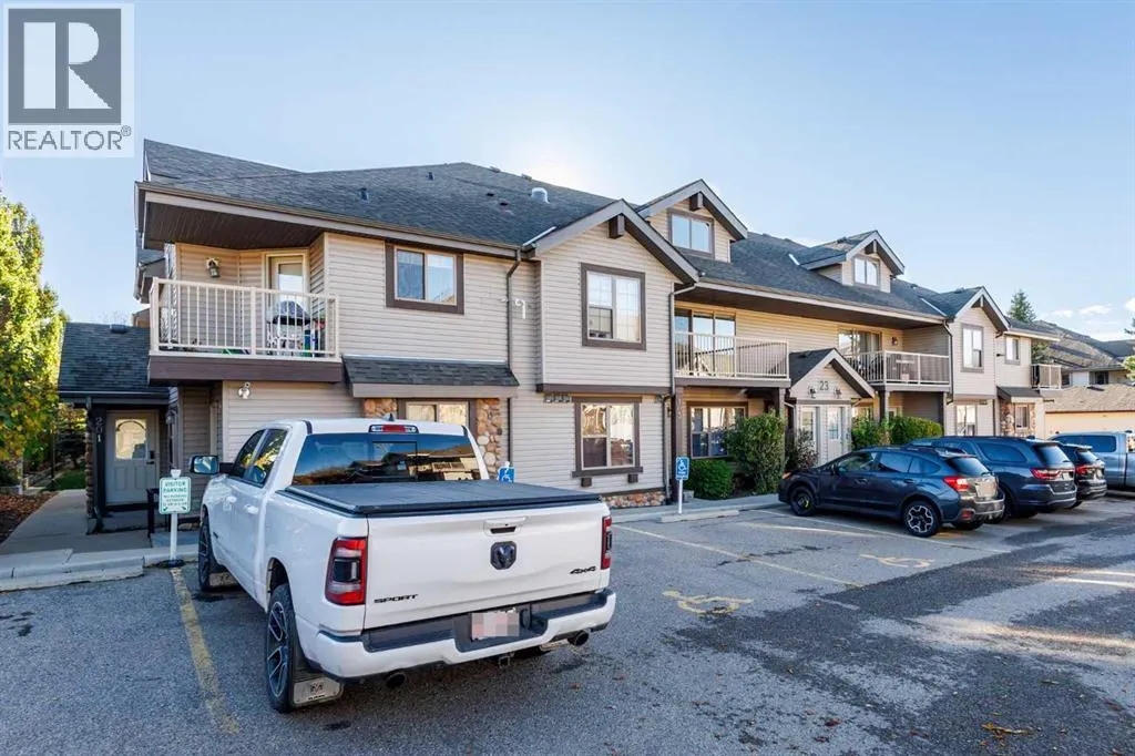 104, 23 Everridge Square SW