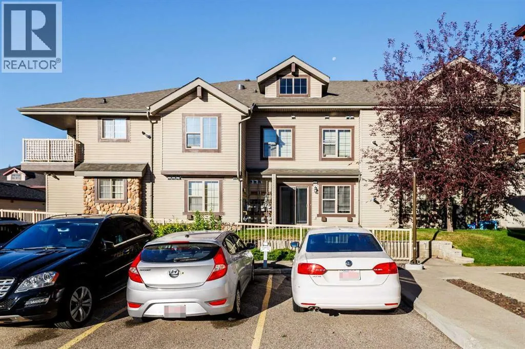 104, 23 Everridge Square SW