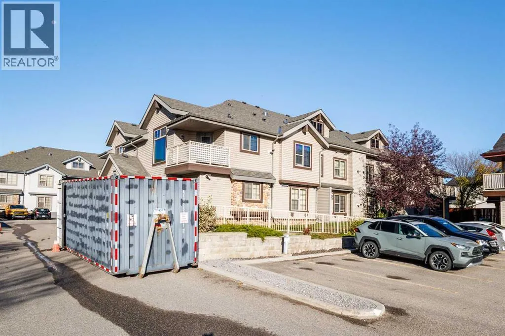 104, 23 Everridge Square SW