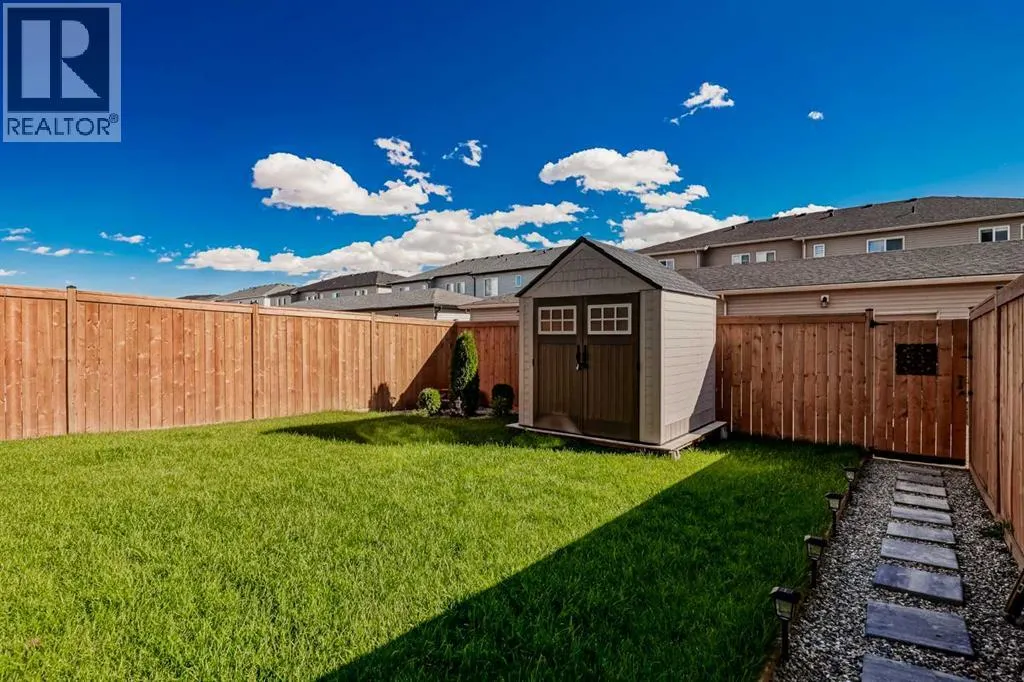 143 Wolf Hollow Manor SE