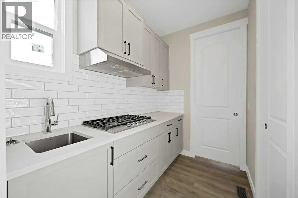 846 Chelsea Village S
