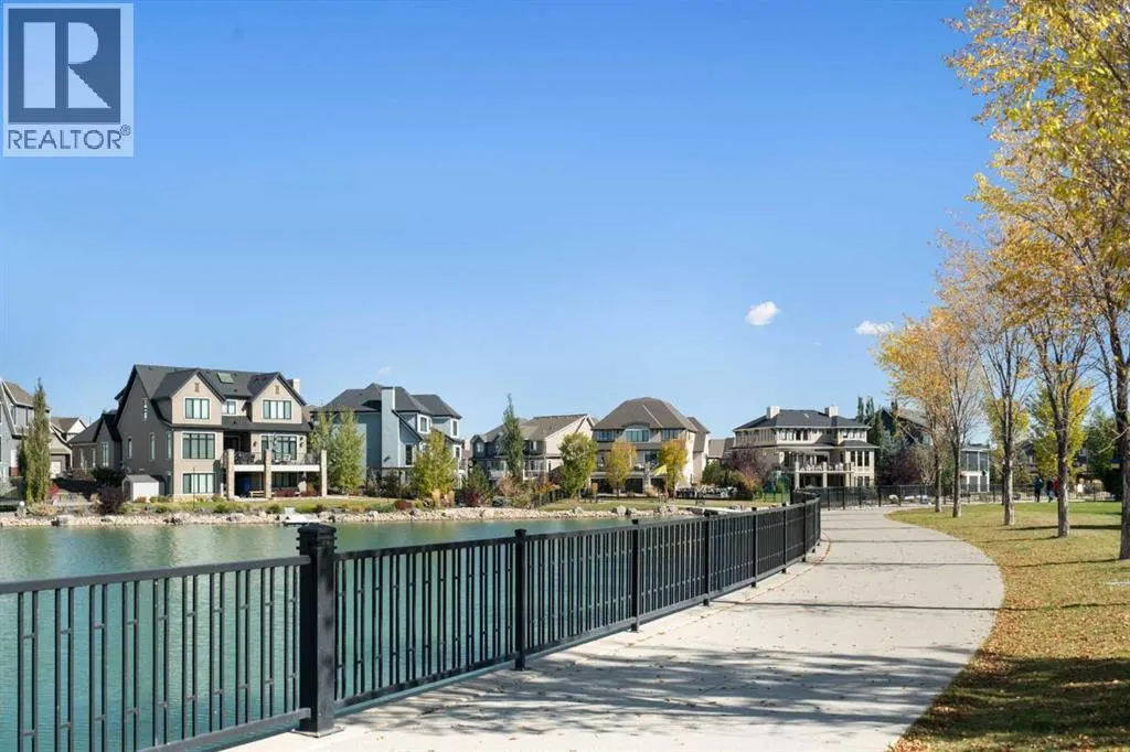 94 Mahogany Cove SE