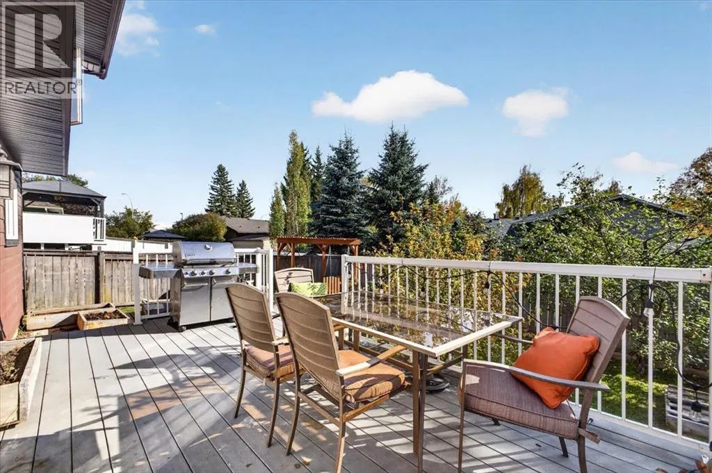5 Sunset Crescent