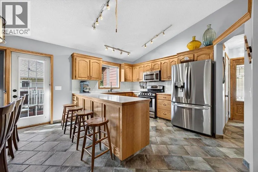 5 Sunset Crescent